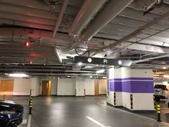 -兴业太古汇·停车场