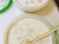 -志龙皇冠吃货椰子铺