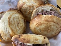 -闫家驴肉老店(华电一校店)