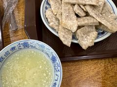 老北京炸灌肠-门框胡同百年卤煮(新街口店)