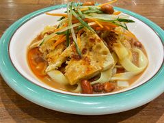 石河子的凉皮-清真·玛丽亚新疆菜主题餐厅(浙江中路店)