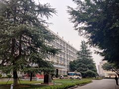 -西南政法大学(沙坪坝校区)