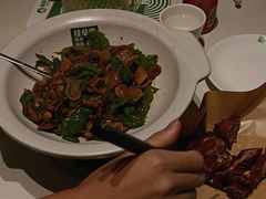 -绿草地·湘菜(7mall店)