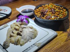 黄豆猪脚煲-海宁煲农家菜(惠南镇店)