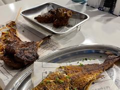 黄鱼-中茵皇冠假日酒店·棕榈岛湖畔餐厅