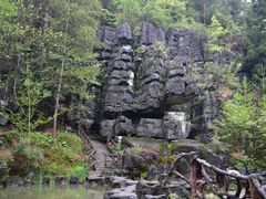 -梭布垭石林景区