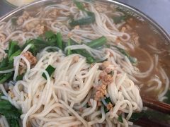 -正宗杨记普洱酸醋米线(总店)