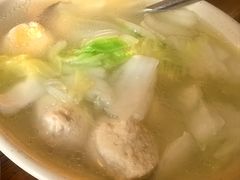 豆腐圆子白菜汤-铁锅蛋(塘子巷店)