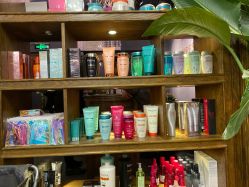 -影博莎美容美发形象设计中心