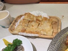 -小鱼小牛(世欧广场店)