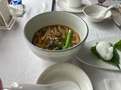 牛腩汤河粉-水上明月·湖景餐厅