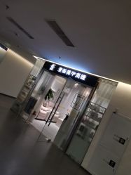 -漫画美甲美睫轻奢馆
