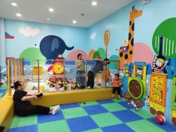 -爱婴室(上海浦建路店)