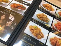 -BHC炸鸡(明洞总店)