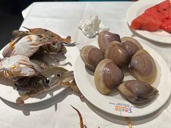 -领鲜活海鲜榴莲自助火锅(东门店)