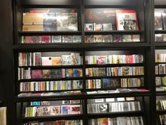 -诚品(信义店)