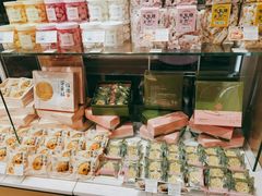 -好利来(北新桥店)
