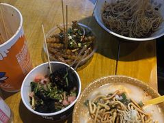 -八一路好吃街(雨田商务大厦店)