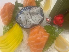 三文鱼腩小刺身-禾绿回转寿司(苏宁广场店)