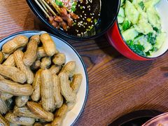 -虾弄弄海派小龙虾·牛羊蝎子火锅