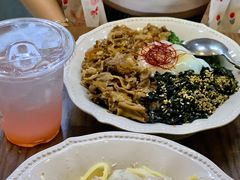 -CowCow其其·牛杂咖啡公司(六运店)