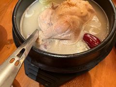 -长寿参鸡汤(朝韩风情街店)