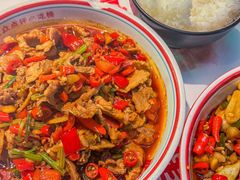 -堂瓦里·33年传统赣菜(第一街区店)