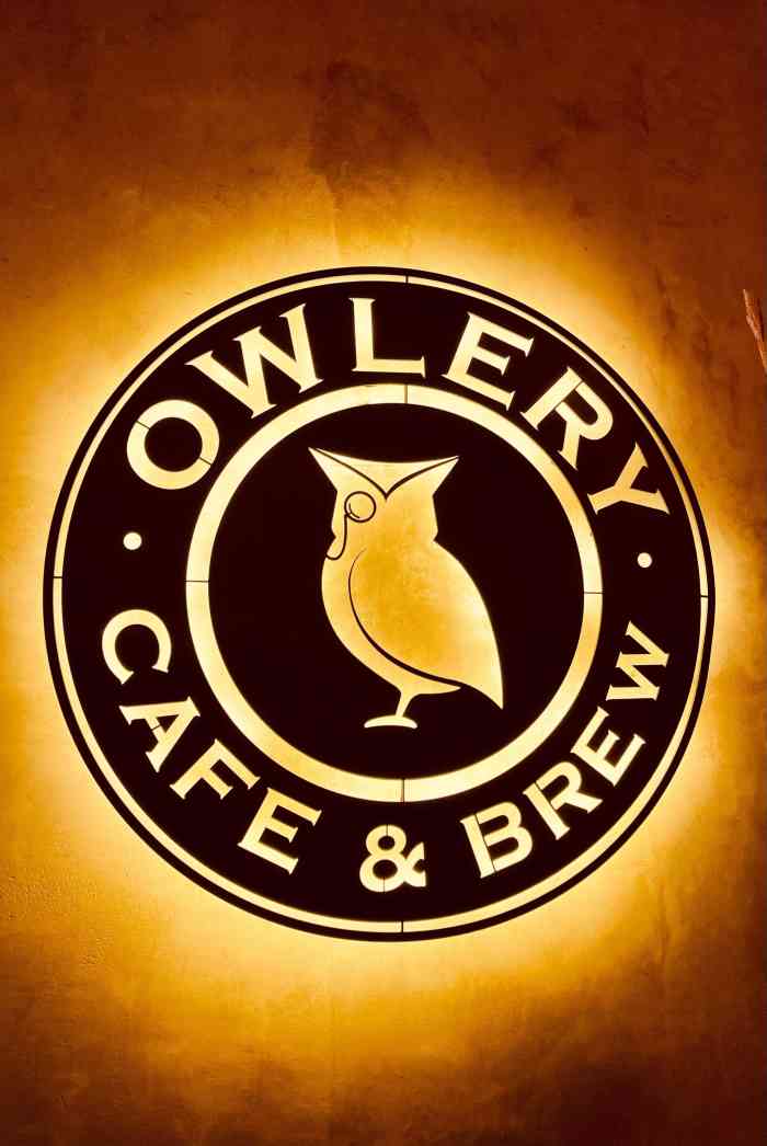猫头鹰公社owlery cafe&brew(青年路店)