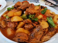 -汗腾格里·风味餐厅(新疆驻京办店)