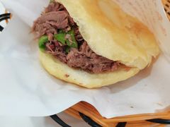 保定驴肉火烧-保府味道金饼驴肉(橄榄郡店)