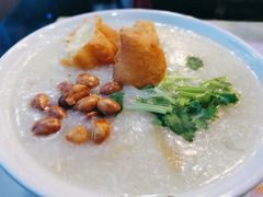 荔湾艇仔粥-点都德(龙之梦店)
