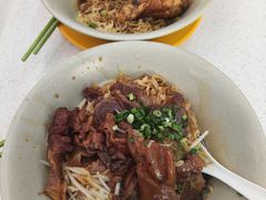 -万利洪记粉面美食