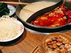 -萍姐火锅·公路夜市(武汉首店)