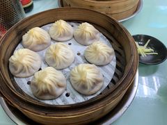 蟹黄汤包-食惠里小笼包面馆(越秀店)