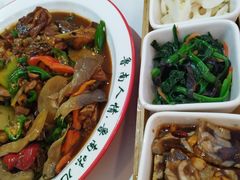 -鲁南仔·滕州炒鸡(经三路店)