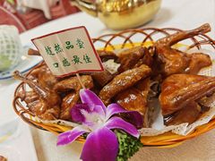 -津津名菜馆(绝没分店)