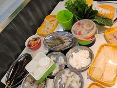-喜歪歪·平价海鲜市场小火锅(龙阳广场店)