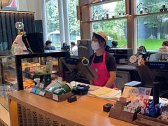 -星巴克(北京西大望路温特莱店)