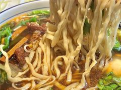 -镇南锅盖面馆(解放路店)