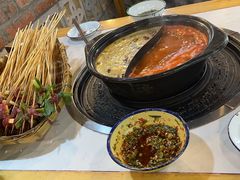 番茄鸳鸯锅-玉林串串香·自助串串(崇文门搜秀店)