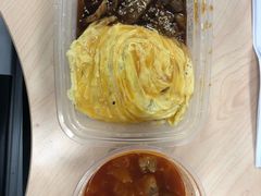 照烧肥牛蛋包饭-玛格萝妮比萨屋(陆家浜路店)