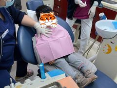 -瑞尔齿科(颐堤港诊所)