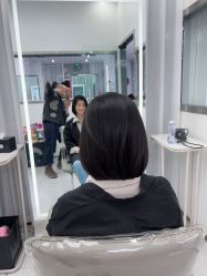 -5M HAIR SALON