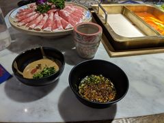 -尚尚仙·酸汤猪手·猪肚鸡火锅(华联万柳购物中心店)