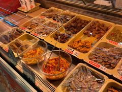 -绝味鸭脖(南坪亿象城店)
