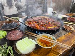 -正南齊北重庆老火锅(光华村直营店)