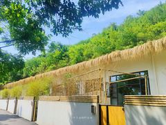 -悟空山宿陨石私汤温泉酒店(神舟大道地铁站店)