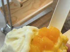 -喜茶(上海打浦桥日月光gelato lab+店)