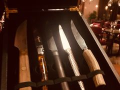 -恰餐厅及酒吧 CHAR Bar & Grill (北京丽都皇冠假日店)