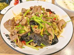 小炒黄牛肉拌面-阿达师傅鱼汤面